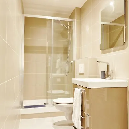 Nice 2 Bedroom Near Bastille 公寓