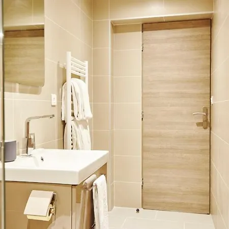 Nice 2 Bedroom Near Bastille 公寓